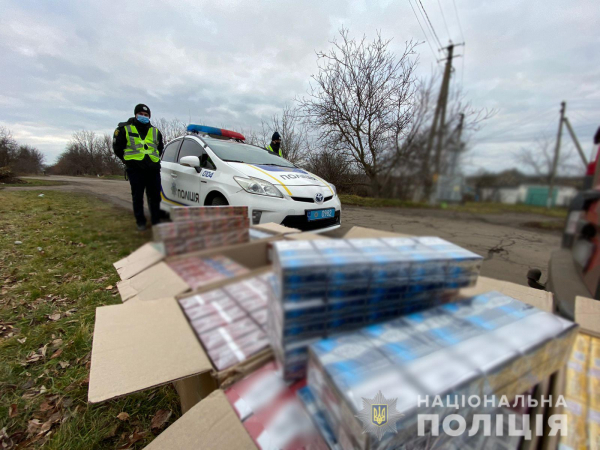 На Кіровоградщині вилучили понад 700 літрів алкоголю та майже 8 тисяч пачок цигарок