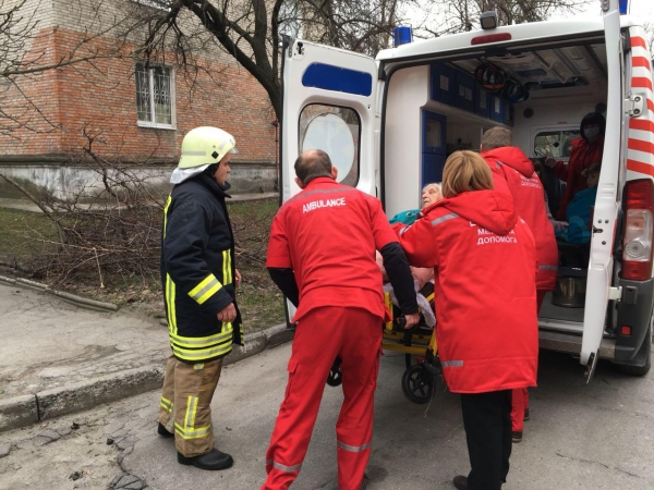 На Кіровоградщині пожежники врятували двоє дітей. ФОТО