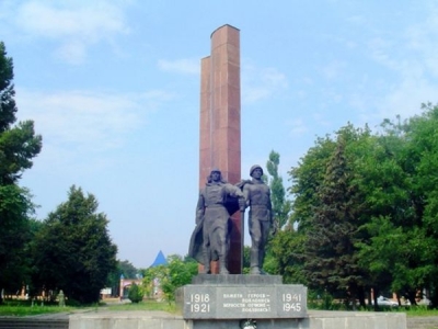 У Кропивницькому можуть знести кілька пам&#039;ятників комуністичному режиму