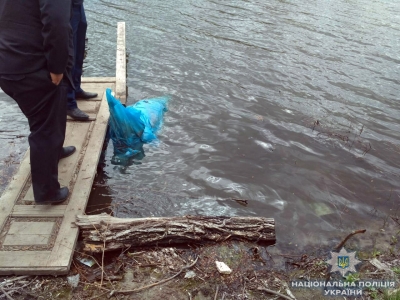На Кіровоградщині у ставку знайшли понівечене тіло чоловіка