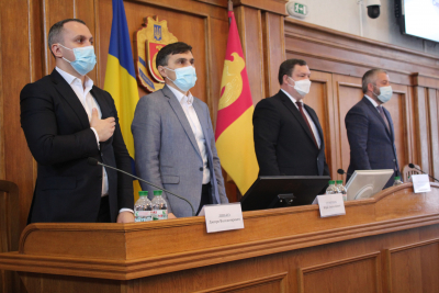 Як працювали депутати Кіровоградської облради на сесії (ФОТО)