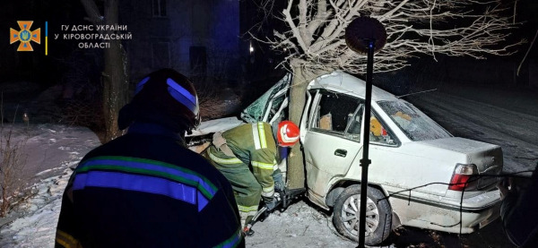 В аварії на Кіровоградщині постраждали двоє чоловіків
