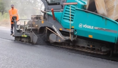 Дорожники показали, як ремонтують автошлях державного значення на Кіровоградщині (ВІДЕО)