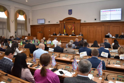 Кіровоградщина: депутати просять Президента вплинути на розрахунки НСЗУ
